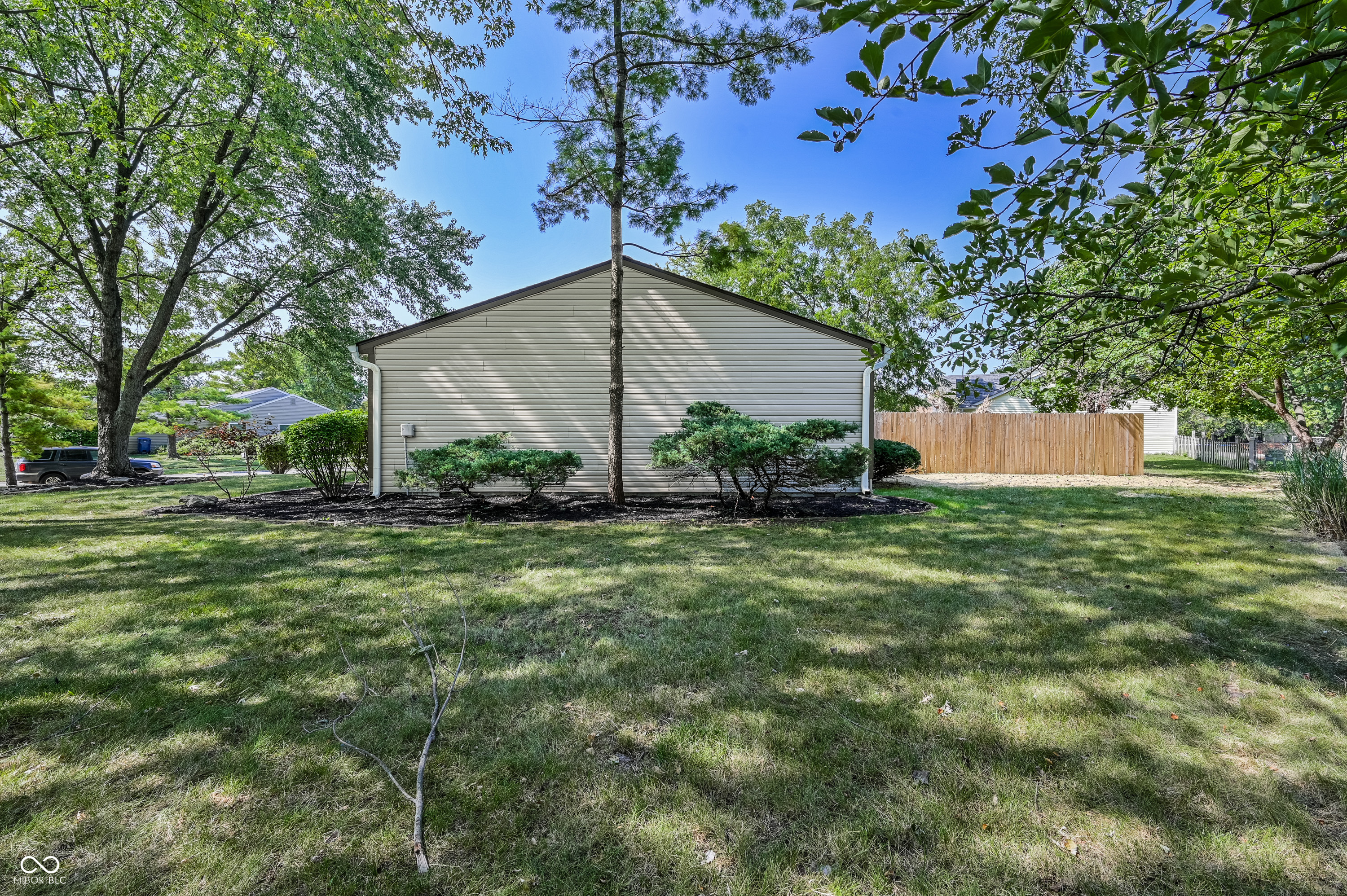 8060 Castle Farms Court Indianapolis, IN 46256 - Photo 35 of 38