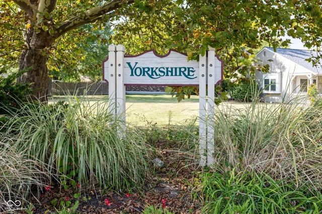 $309,900 | 8060 Castle Farms Court, Indianapolis, IN 46256