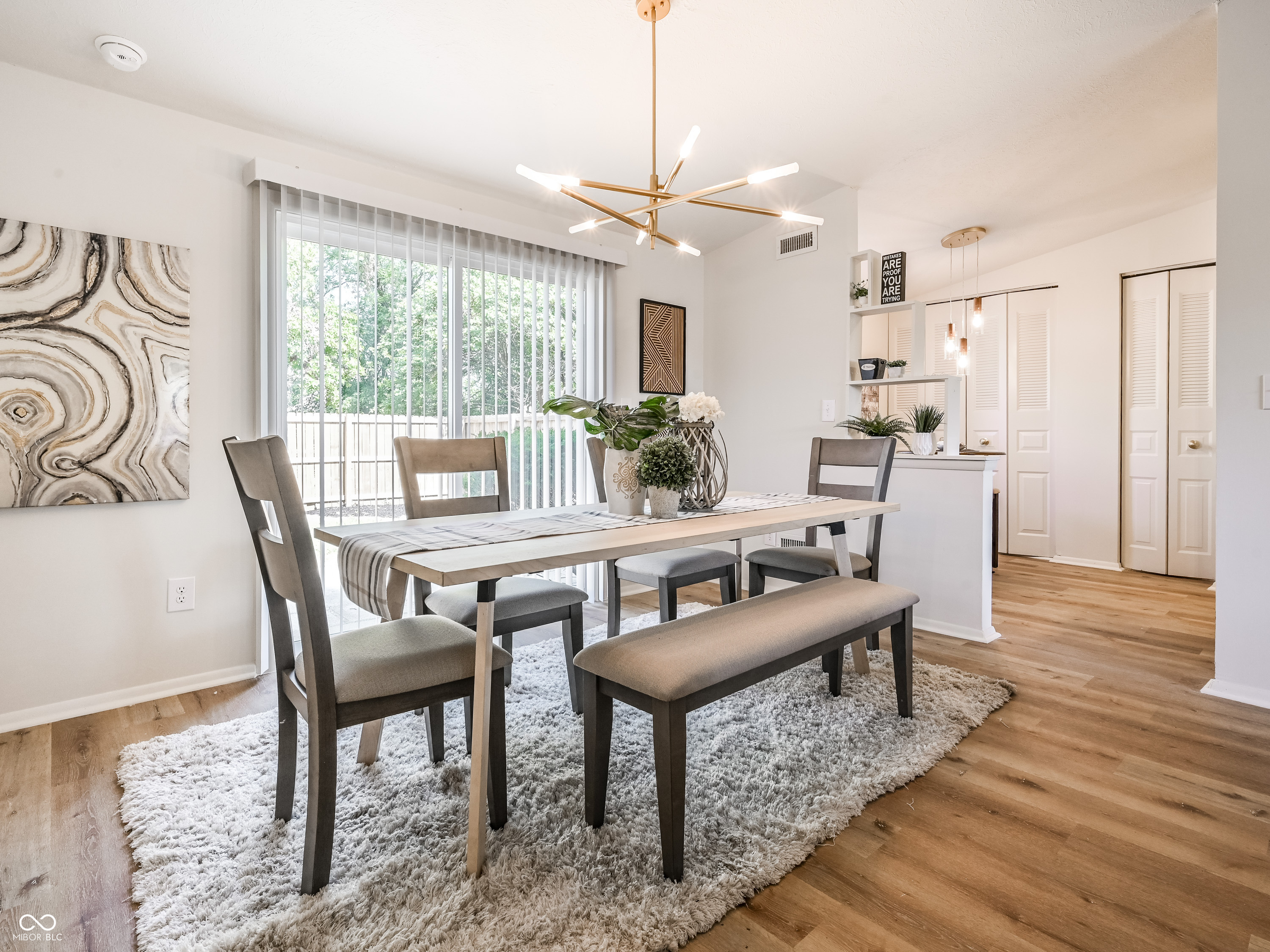 8060 Castle Farms Court Indianapolis, IN 46256 - Photo 10 of 38