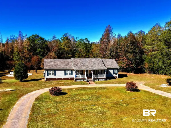 $300,000 | 1700 Prospect Road, Coffeeville, AL 36524