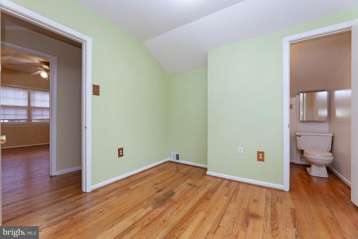 6409 63rd Place Riverdale, MD 20737 - Photo 23 of 36