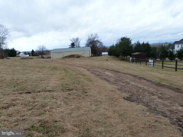 20727 Keadle Road Boonsboro, MD 21713 - Photo 3 of 14 Exterior (General)