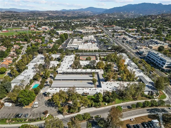 $380,000 | 23515 Lyons Avenue, Unit 267, Valencia, CA 91355