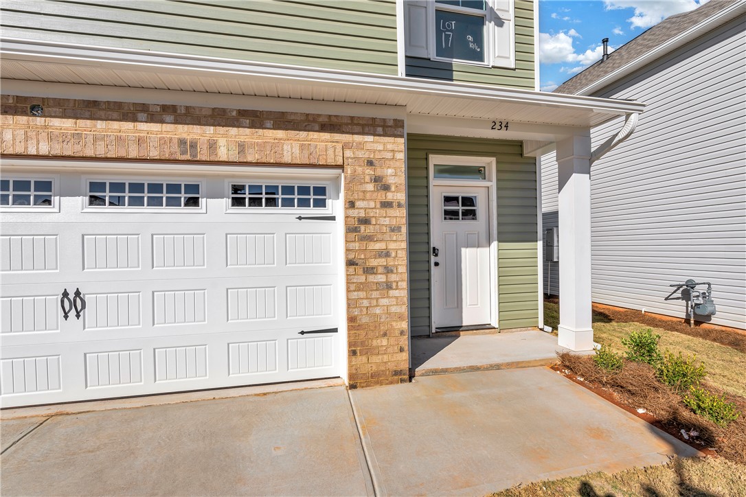 234 Brown Circle Easley, SC 29642 - Photo 3 of 24