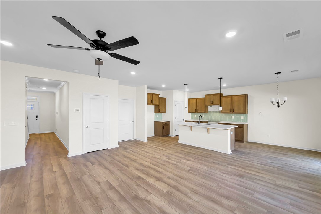 234 Brown Circle Easley, SC 29642 - Photo 8 of 24