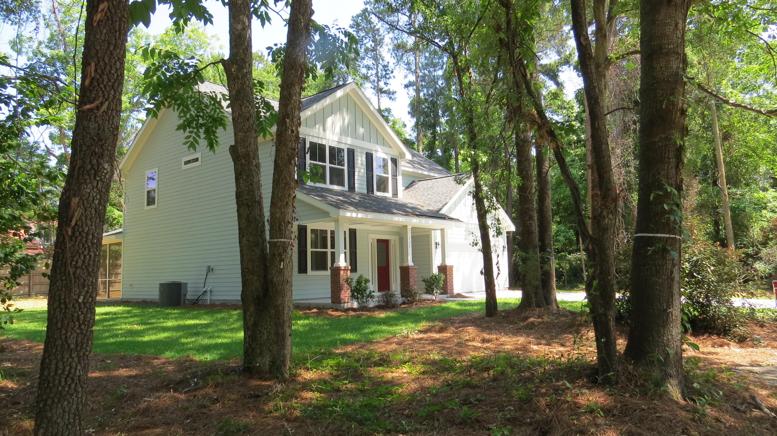 720 Muirhead Road Mount Pleasant, SC 29464 - Photo 2 of 8 IMG_5739