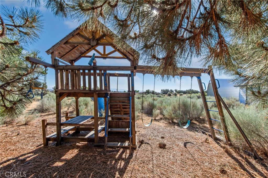 8623 Gobi Road Phelan, CA 92371 - Photo 30 of 34