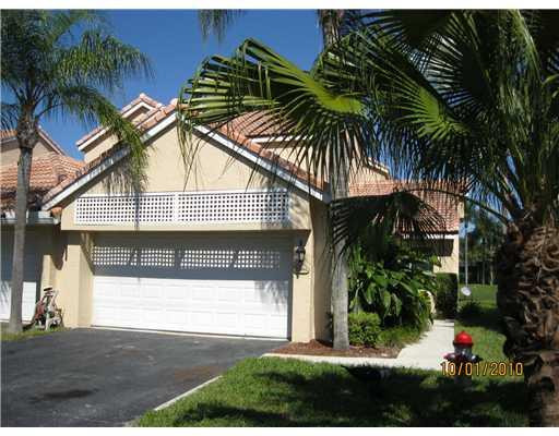 23249 Island View, Unit Y Boca Raton, FL 33433 - Photo 1 of 6 Exterior Front