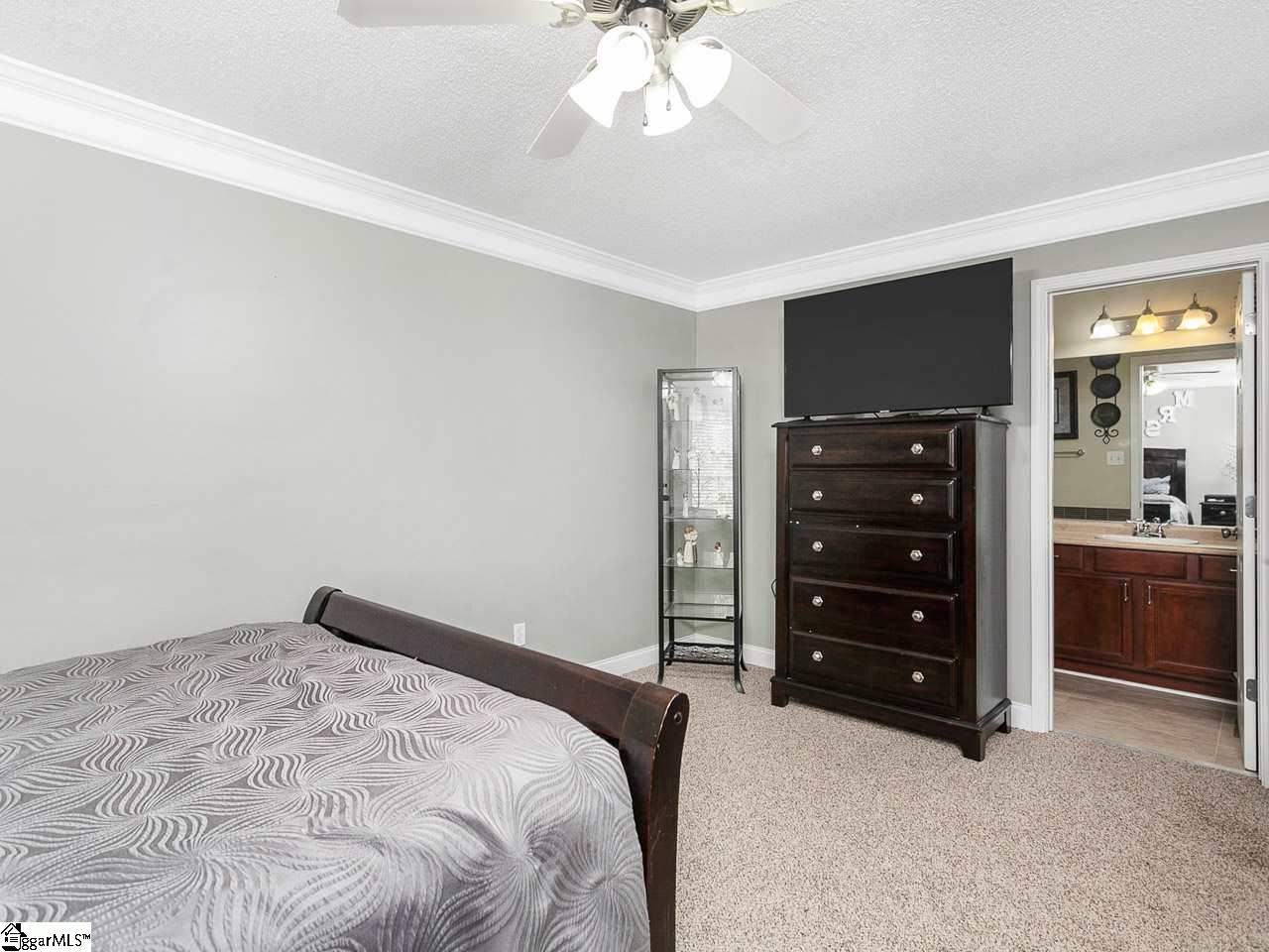 1053 Gibbs Road Wellford, SC 29385 - Photo 16 of 31