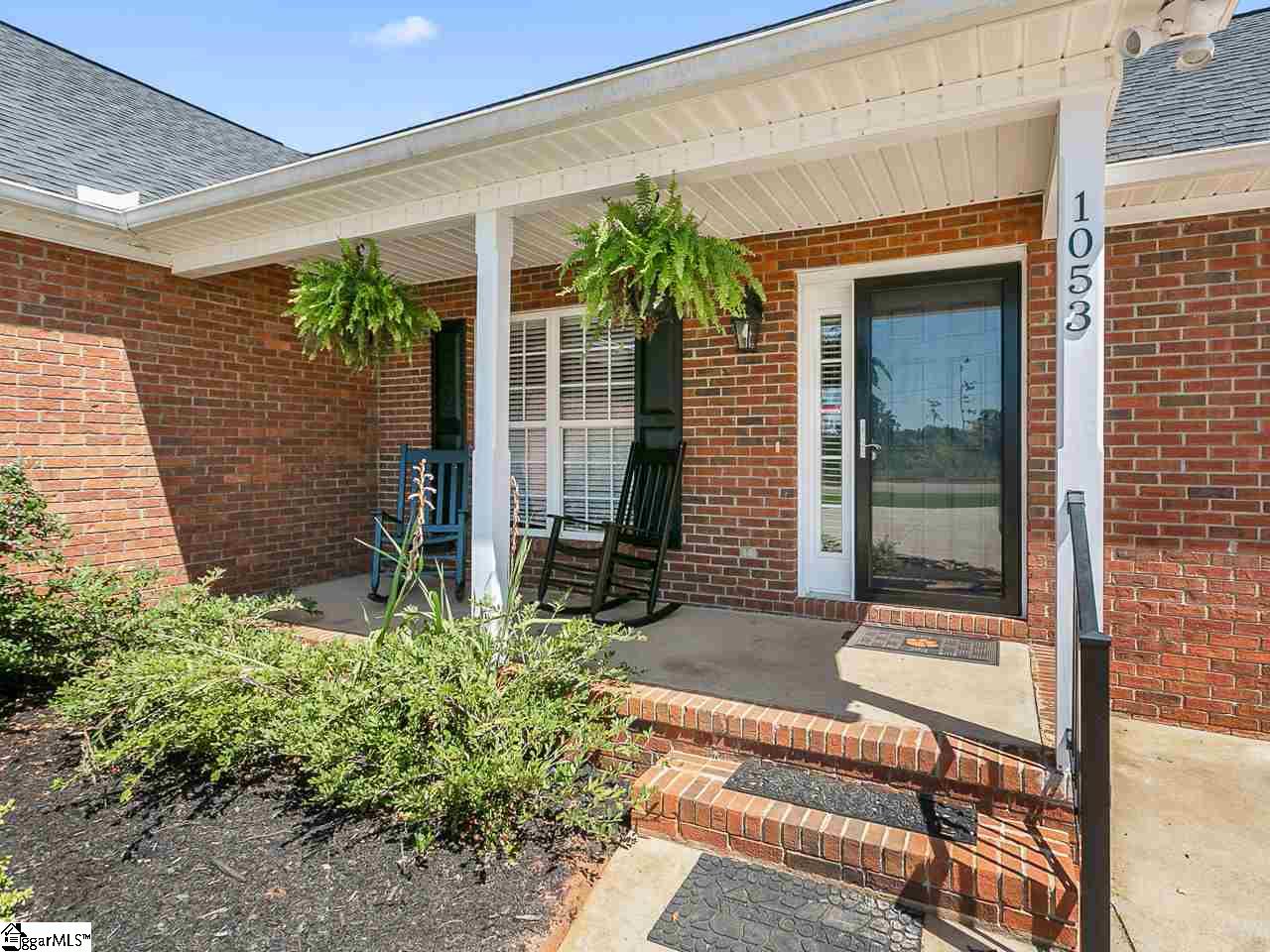 1053 Gibbs Road Wellford, SC 29385 - Photo 6 of 31