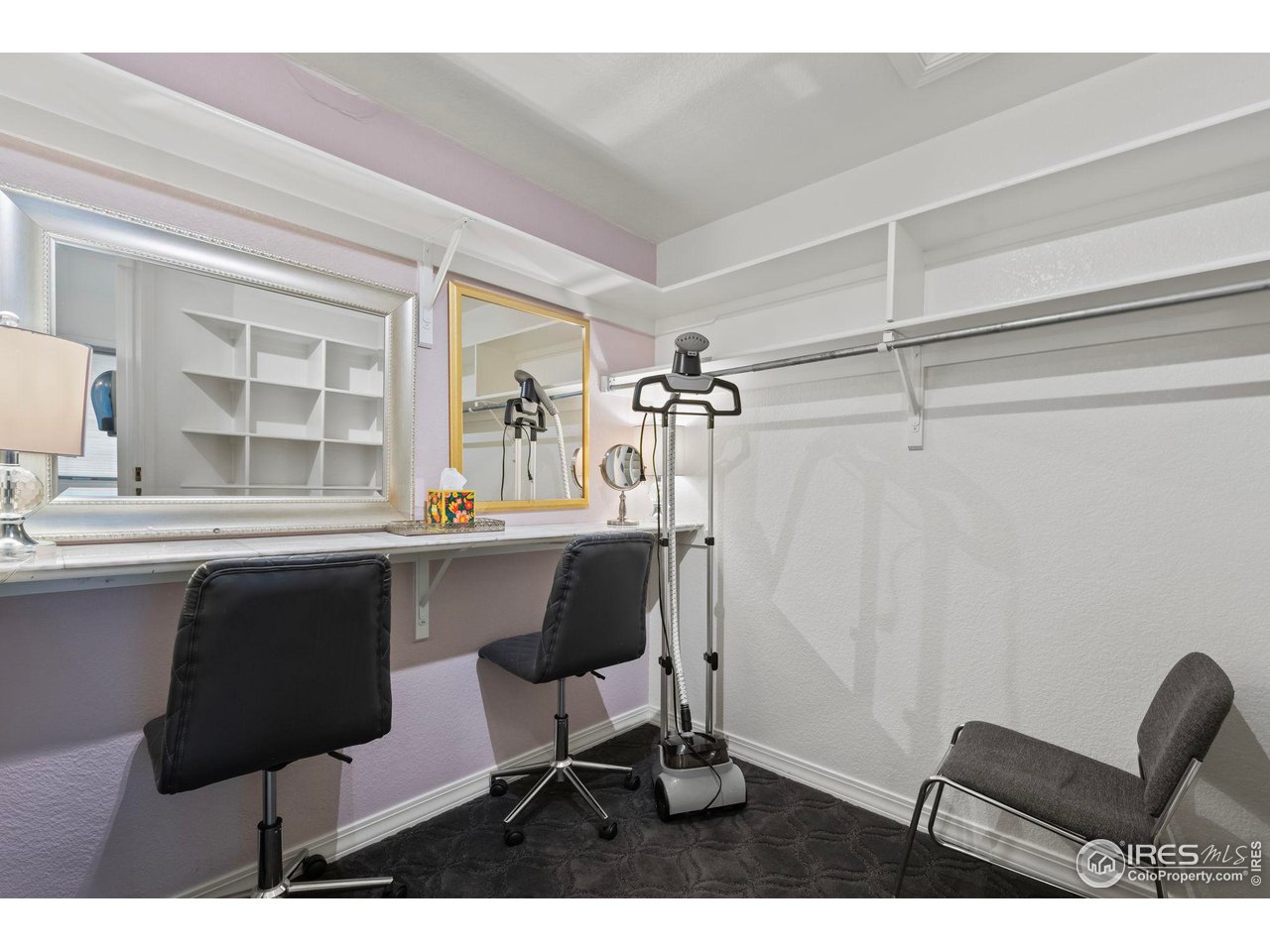 603 Indian Lookout Road Lyons, CO 80540 - Photo 23 of 39 a chair and a table in a room