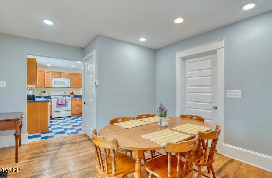 1200 Anderson Street Bristol, TN 37620 - Photo 6 of 20 a4