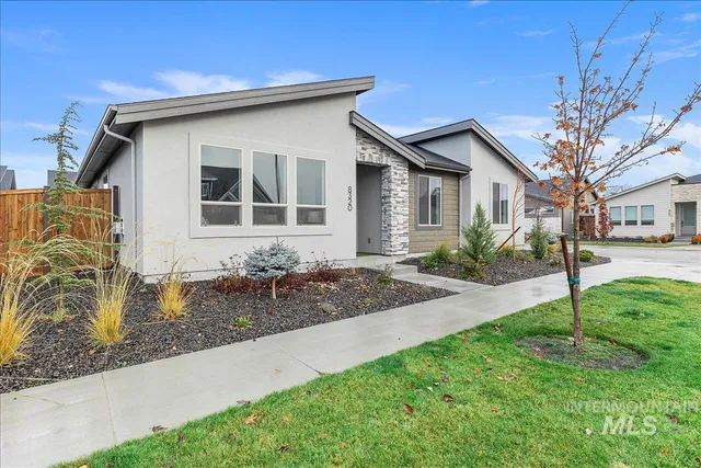 $575,000 | 8320 West Meltwater Lane, Eagle, ID 83616
