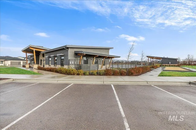 $575,000 | 8320 West Meltwater Lane, Eagle, ID 83616