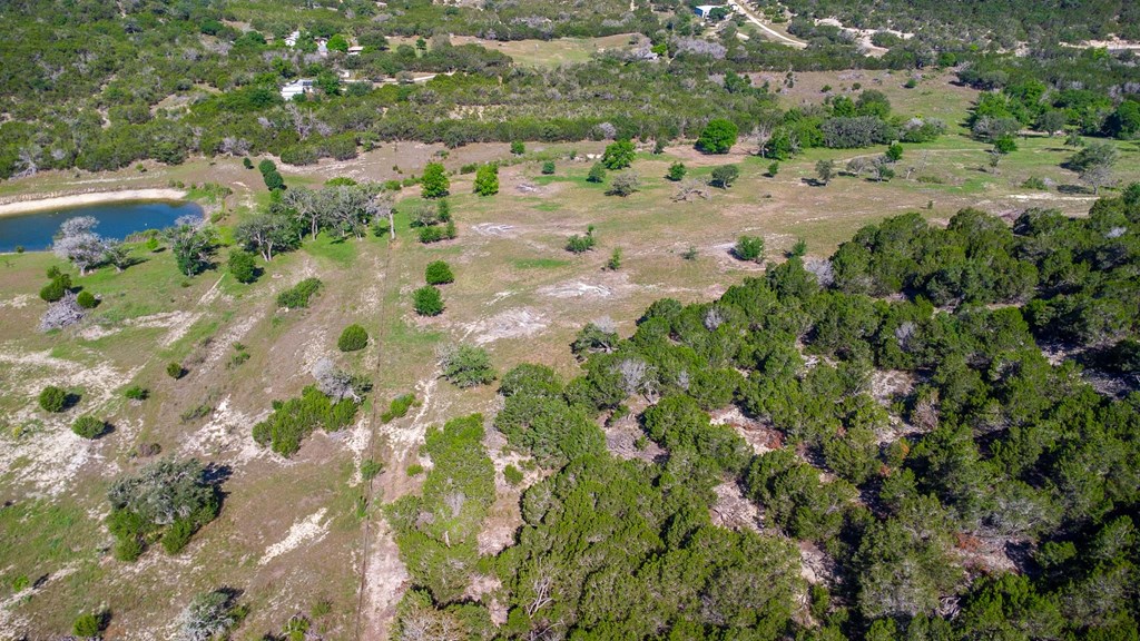 29 River Valley Road South Ingram, TX 78025 - Photo 8 of 21