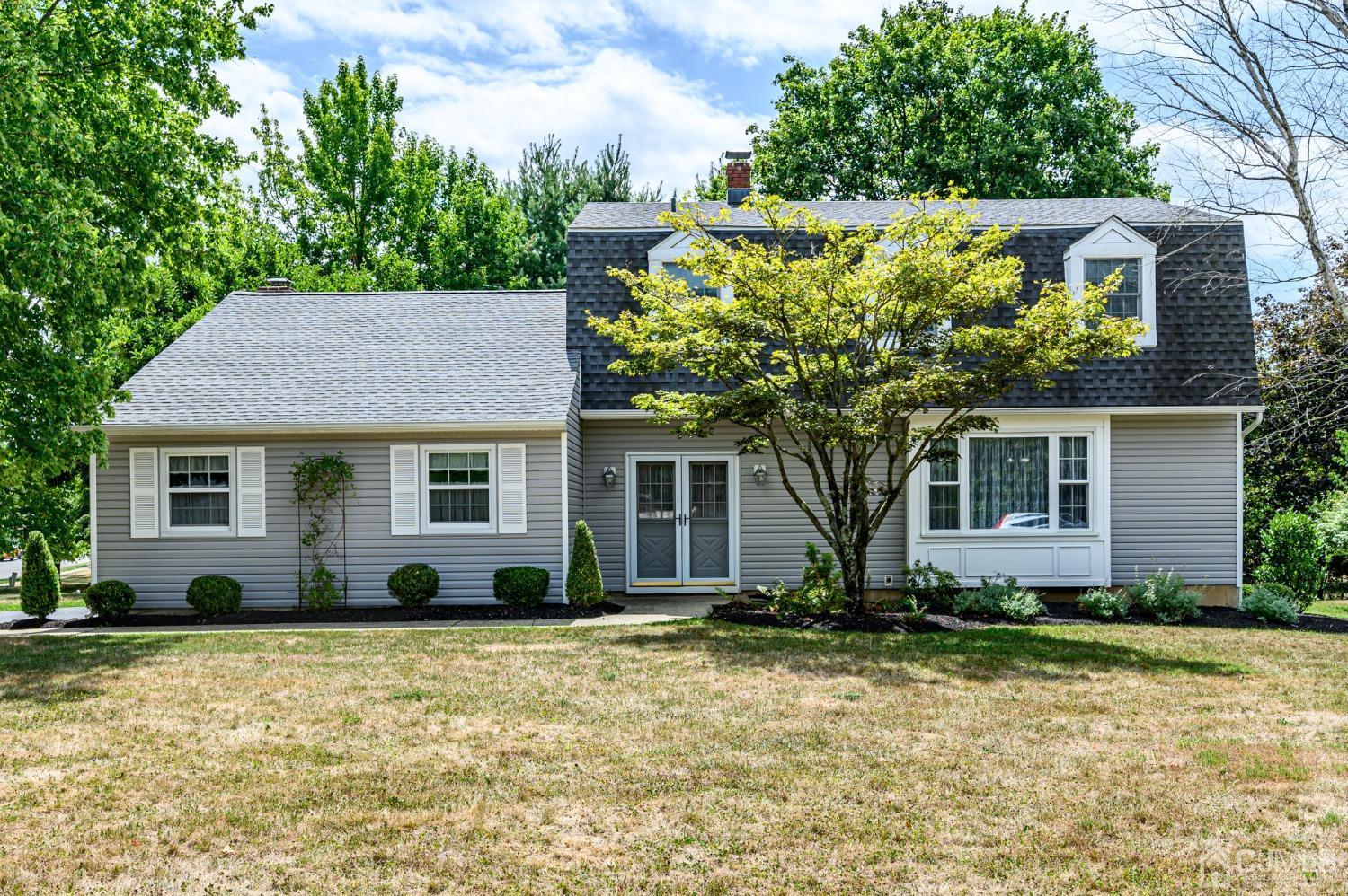 40 Fairfield Road Princeton, NJ 08540 - Photo 1 of 46 a front view of a house with garden
