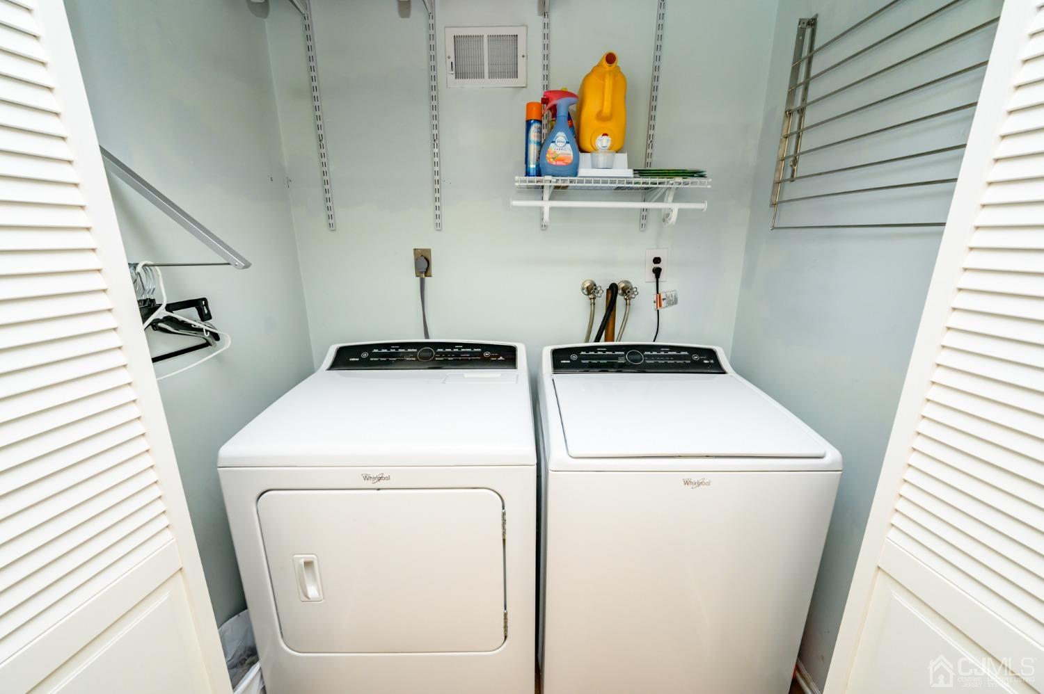40 Fairfield Road Princeton, NJ 08540 - Photo 21 of 46 a utility room with dryer and washer