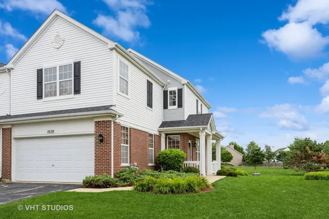 $270,000 | 1028 Heron Circle, Joliet, IL 60431