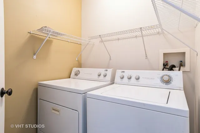 $270,000 | 1028 Heron Circle, Joliet, IL 60431