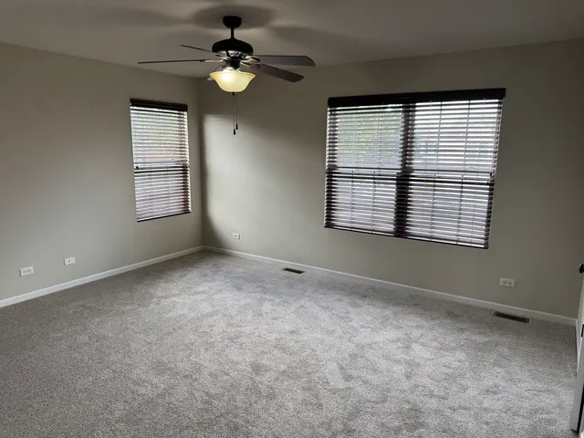 $270,000 | 1028 Heron Circle, Joliet, IL 60431