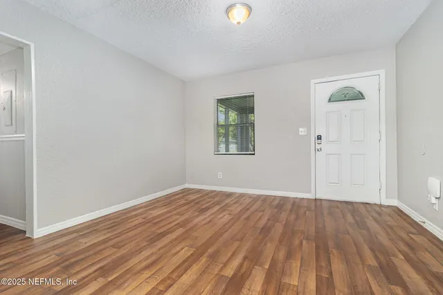 $174,900 | 1233 Denaud Street, Jacksonville, FL 32205