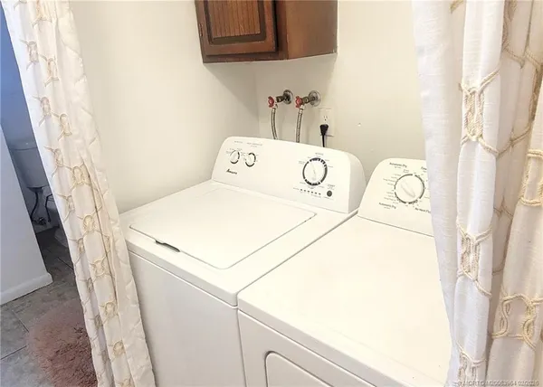 $2,250 | 350 Northeast Granduer Avenue, Port St. Lucie, FL 34983