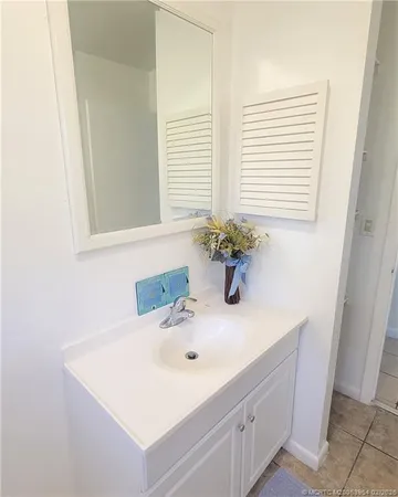 $2,250 | 350 Northeast Granduer Avenue, Port St. Lucie, FL 34983