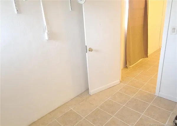 $2,250 | 350 Northeast Granduer Avenue, Port St. Lucie, FL 34983