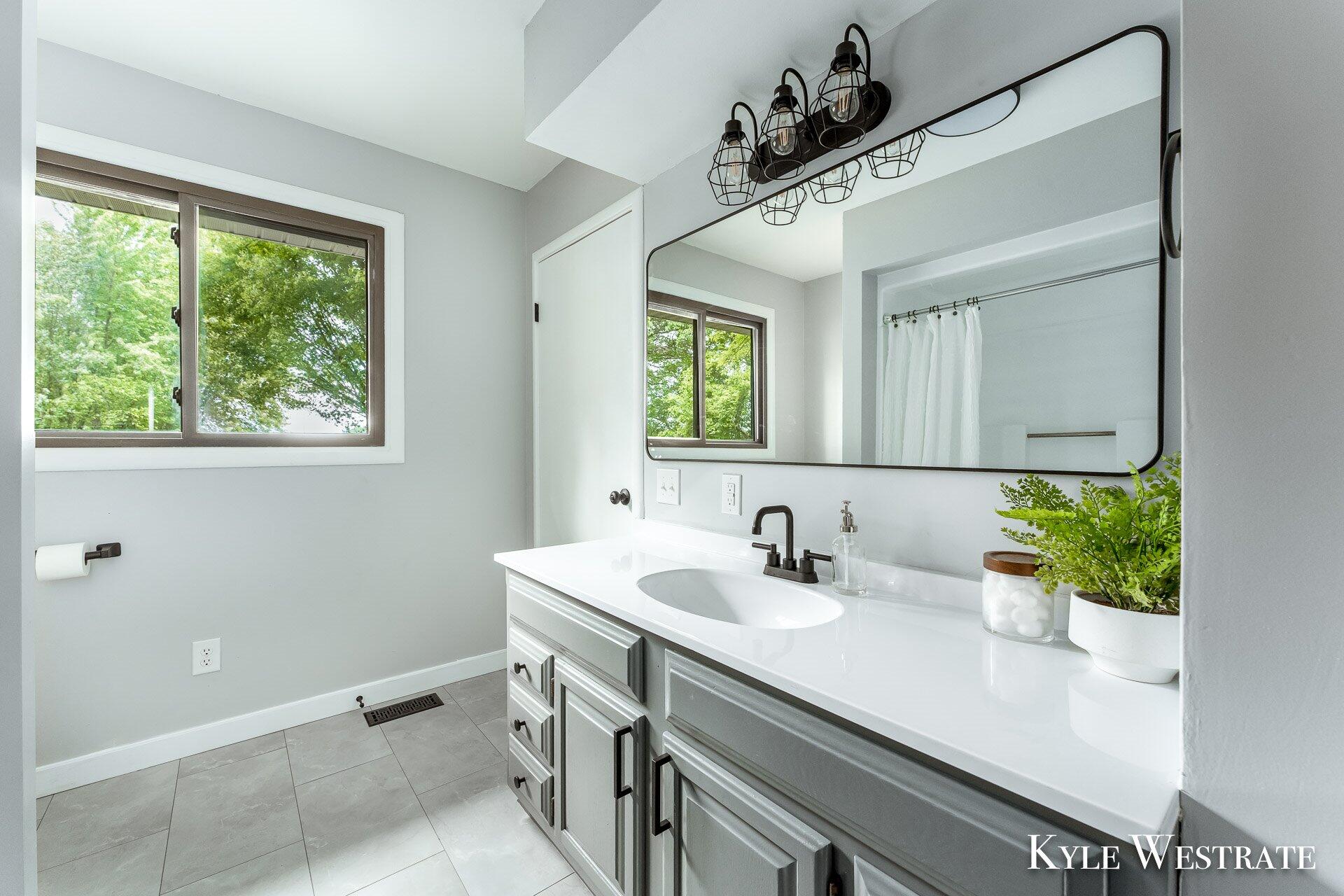 7250 County Farm Road Greenville, MI 48838 - Photo 17 of 30 27-AIV00146-Edit