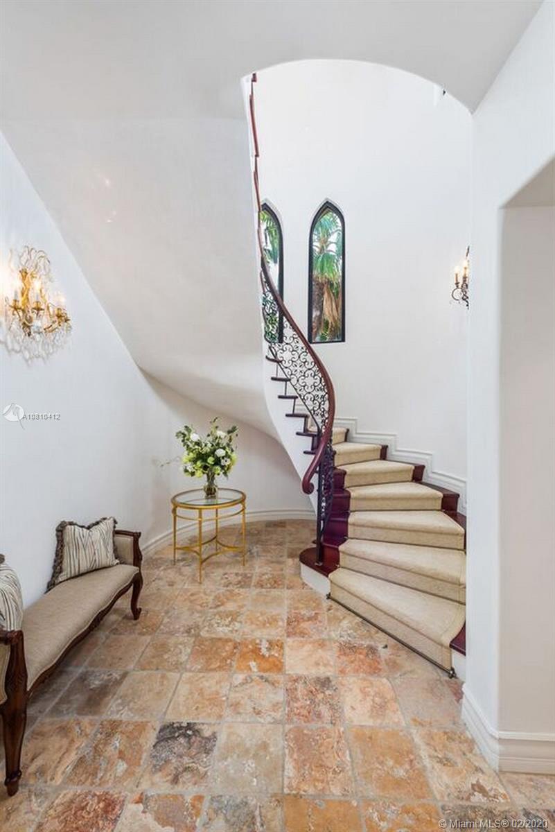 38 Indian Creek Island Road Miami Beach, FL 33154 - Photo 29 of 50