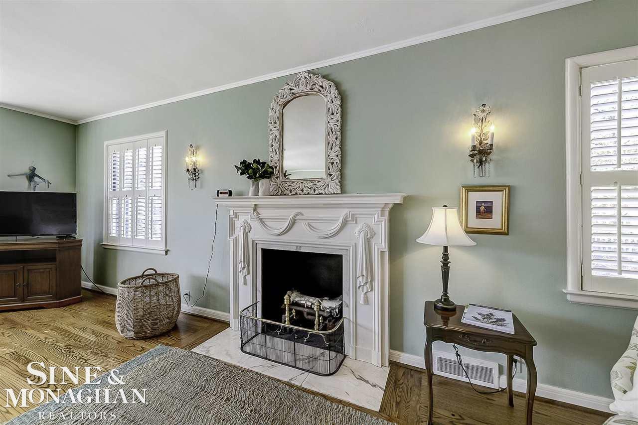 25 Beacon Hill Road Grosse Pointe, MI 48236 - Photo 32 of 70 50071532-31.JPG