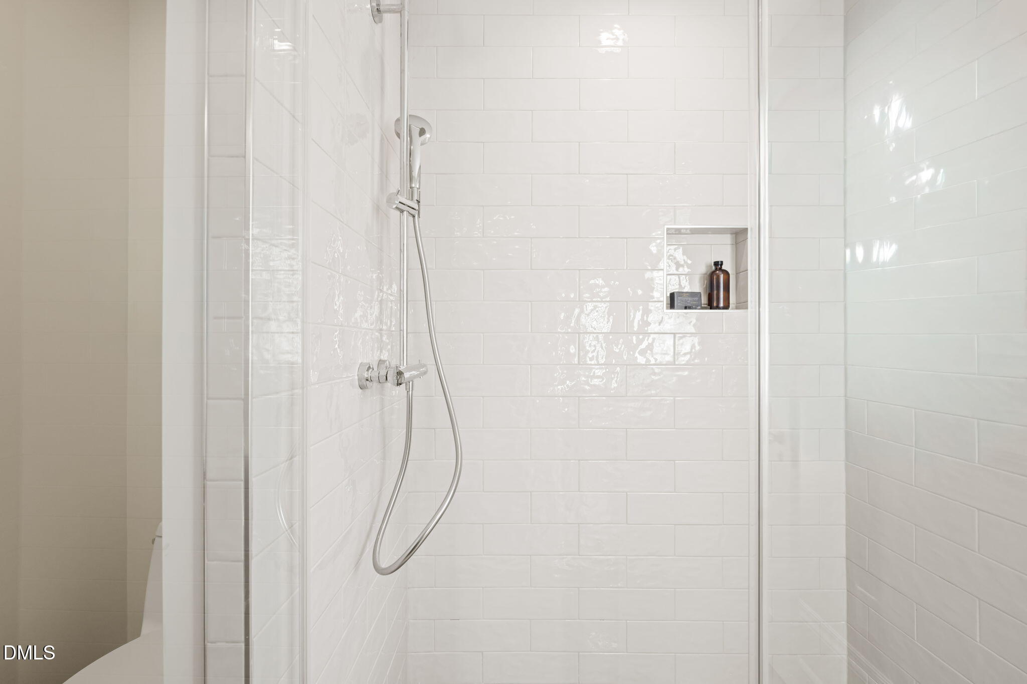 1617 Glenwood Avenue Raleigh, NC 27608 - Photo 33 of 58 31-web-or-mls-untitled-7