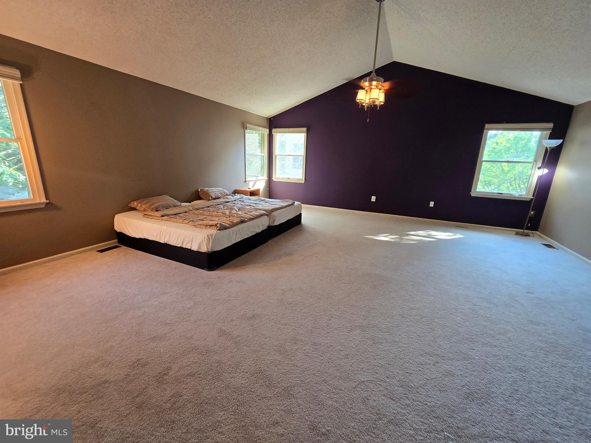 1 Radcliff Court Sicklerville, NJ 08081 - Photo 15 of 40 a living room with hard wood floors and a ceiling fan