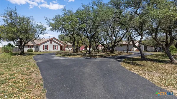 $437,500 | 8010 Devonshire Drive, Spring Branch, TX 78070