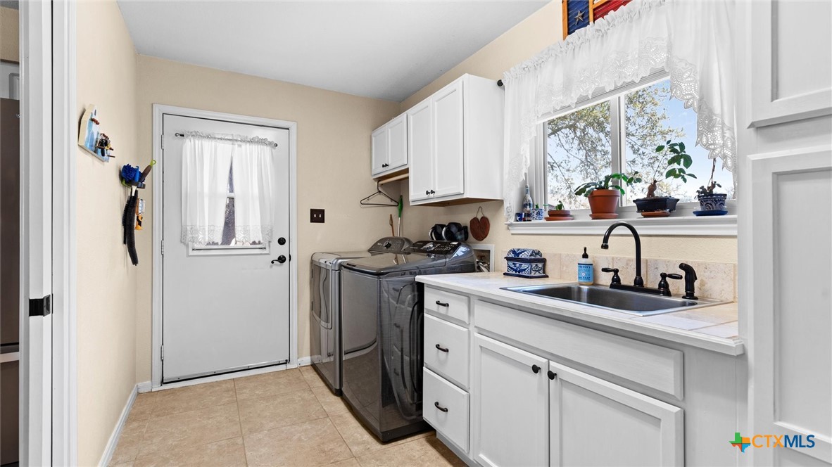 8010 Devonshire Drive Spring Branch, TX 78070 - Photo 11 of 41