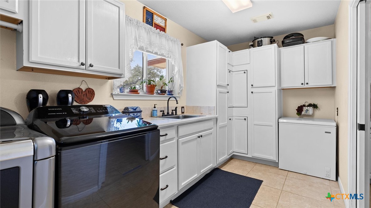 8010 Devonshire Drive Spring Branch, TX 78070 - Photo 12 of 41