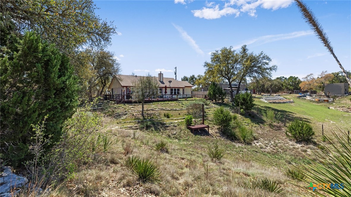 8010 Devonshire Drive Spring Branch, TX 78070 - Photo 2 of 41