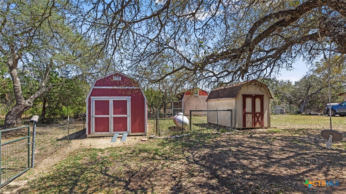 8010 Devonshire Drive Spring Branch, TX 78070 - Photo 28 of 41