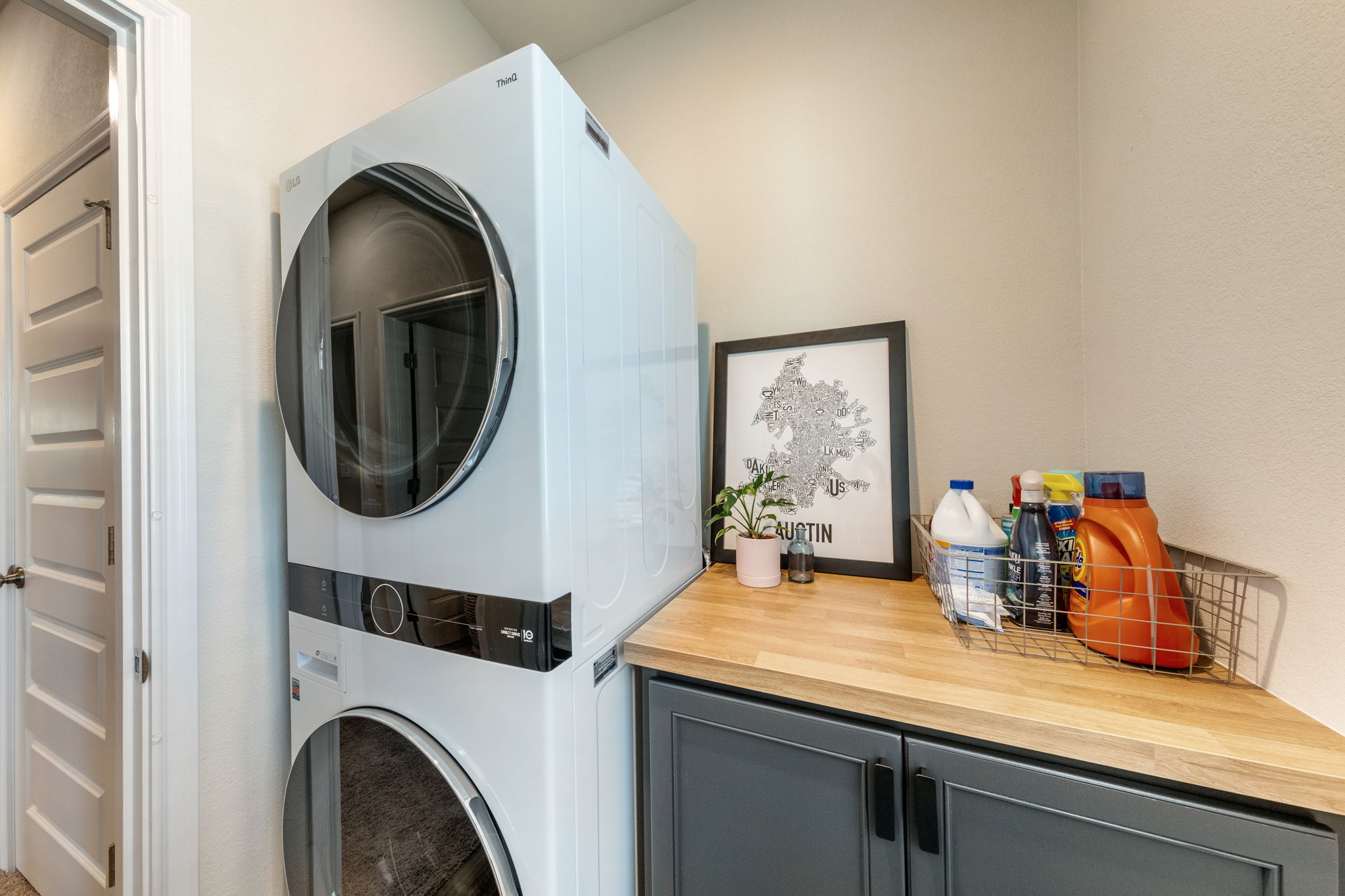 7812 Moody Bend, Unit 38 Austin, TX 78744 - Photo 30 of 39 a utility room with dryer and washer