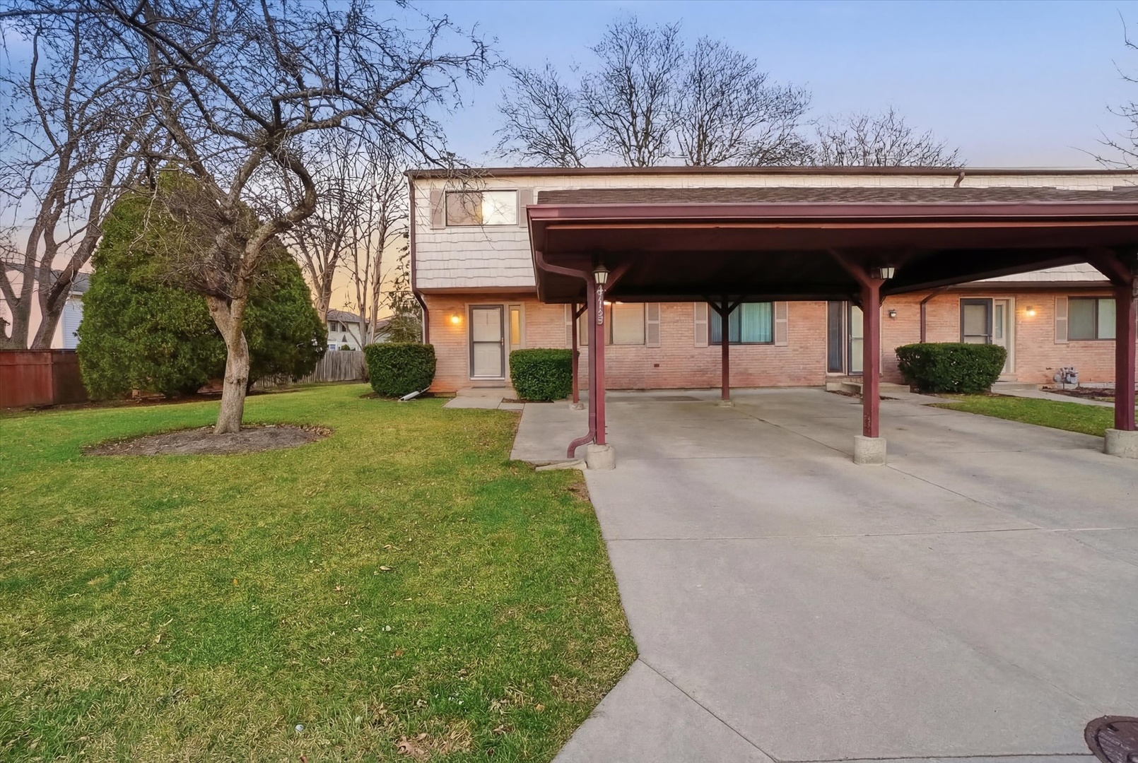 413 Buffalo Trail Wheeling, IL 60090 - Photo 1 of 30