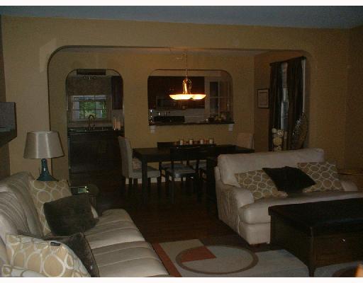 741 Fox Avenue Rochester, PA 15074 - Photo 4 of 8 Dining Room.