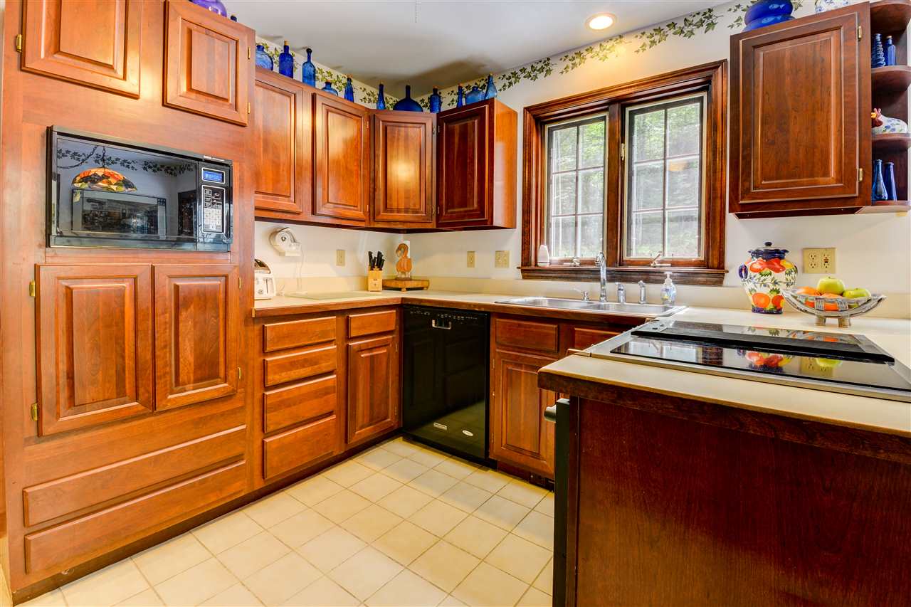 475 Pleasant Valley Road Wolfeboro, NH 03894 - Photo 13 of 29 Gallery Image 13