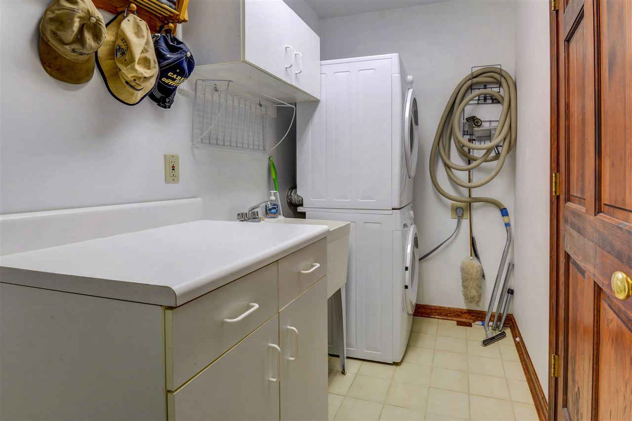 475 Pleasant Valley Road Wolfeboro, NH 03894 - Photo 15 of 29 Gallery Image 15