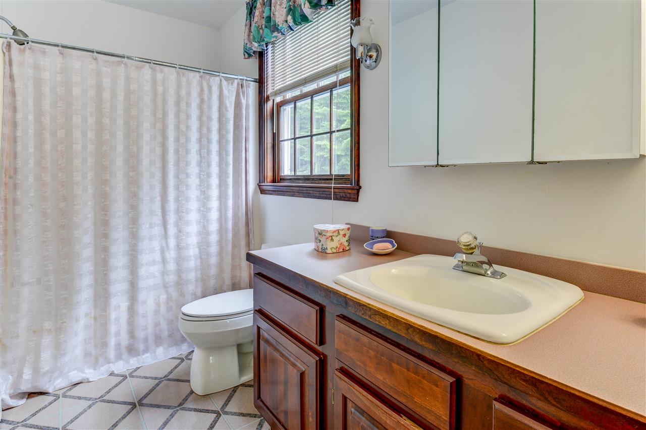 475 Pleasant Valley Road Wolfeboro, NH 03894 - Photo 21 of 29 Gallery Image 21