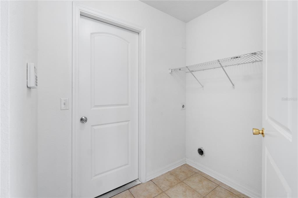 2339 Foxtree Road Tavares, FL 32778 - Photo 18 of 36