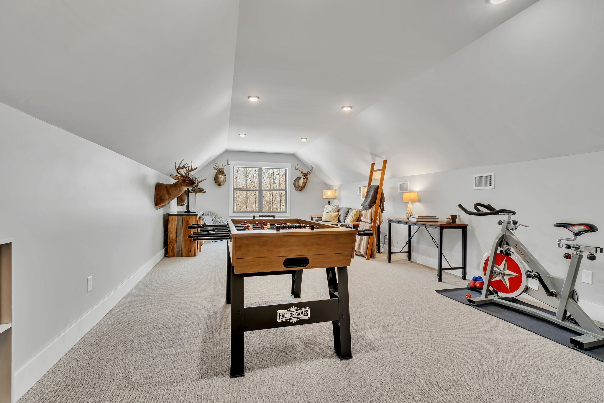 7890 Oscar Green Road Primm Springs, TN 38476 - Photo 36 of 52 a living room with furniture and a table