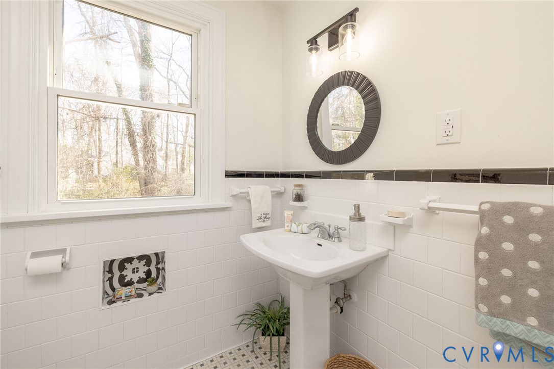 2707 Jimmy Winters Road Richmond, VA 23235 - Photo 25 of 42