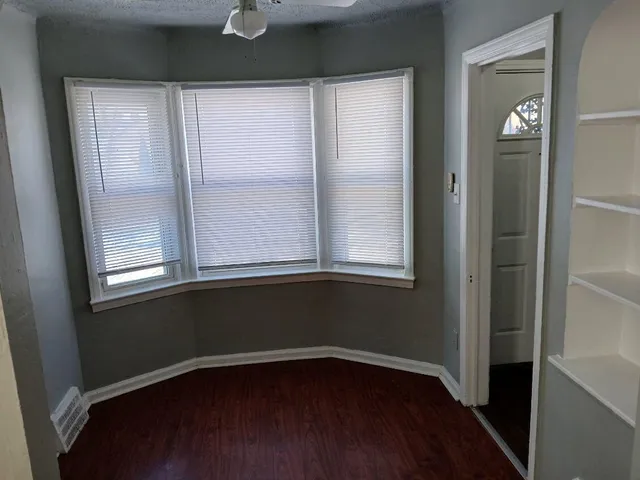 $1,275 | 12648 Mettetal Street, Detroit, MI 48227