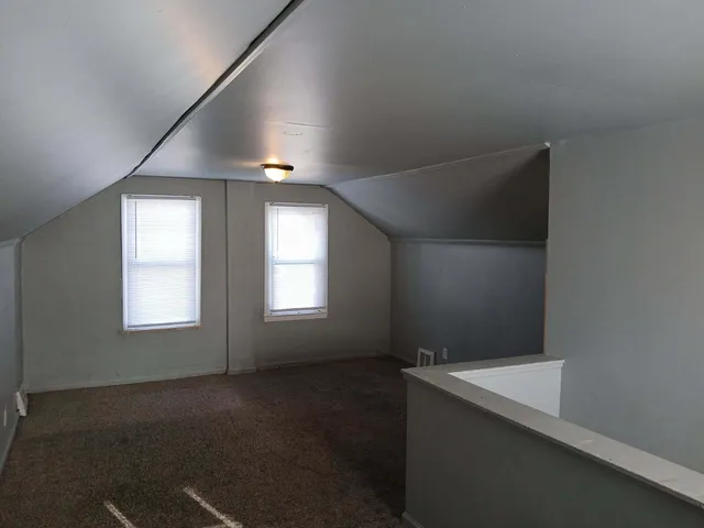 $1,275 | 12648 Mettetal Street, Detroit, MI 48227