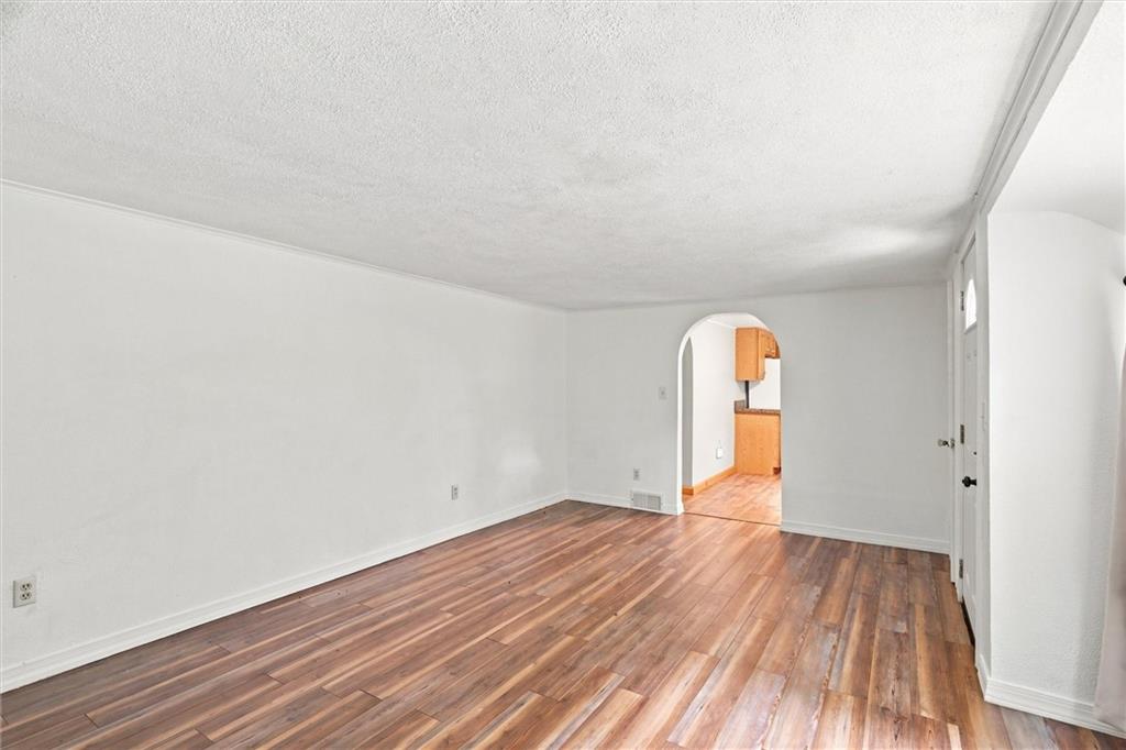 1127 Old Princeton Road New Castle, PA 16101 - Photo 6 of 24 Gallery Image 6